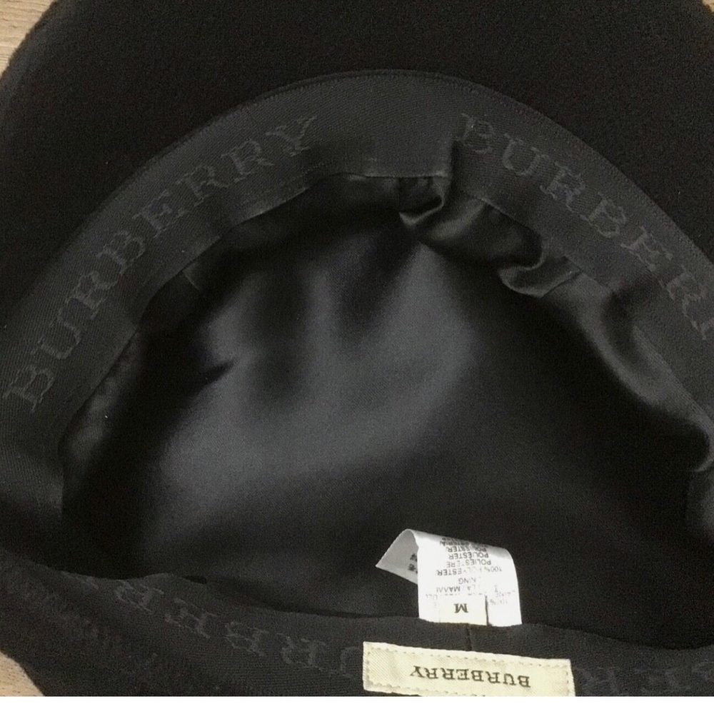 Burberry London Women's Black Wool Newsboy Cap Satin Black Lining Size M - Picture 6 of 7